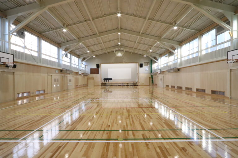 永田台小学校 体育館改修その他工事の電気設備工事